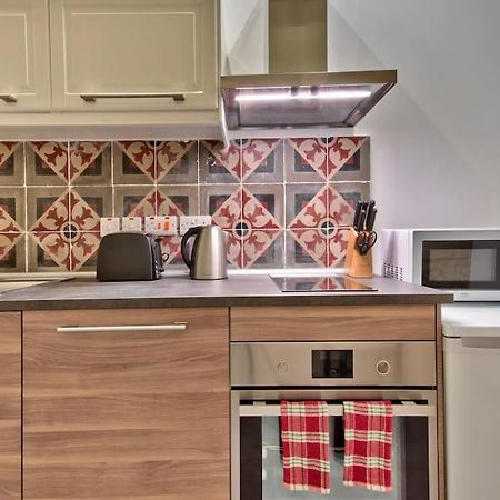 Vallettastay Old Lodge Apartment 1 Ngoại thất bức ảnh