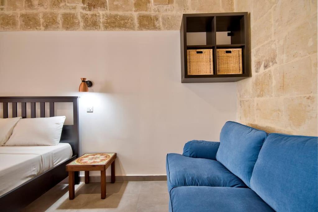 Vallettastay Old Lodge Apartment 1 Ngoại thất bức ảnh